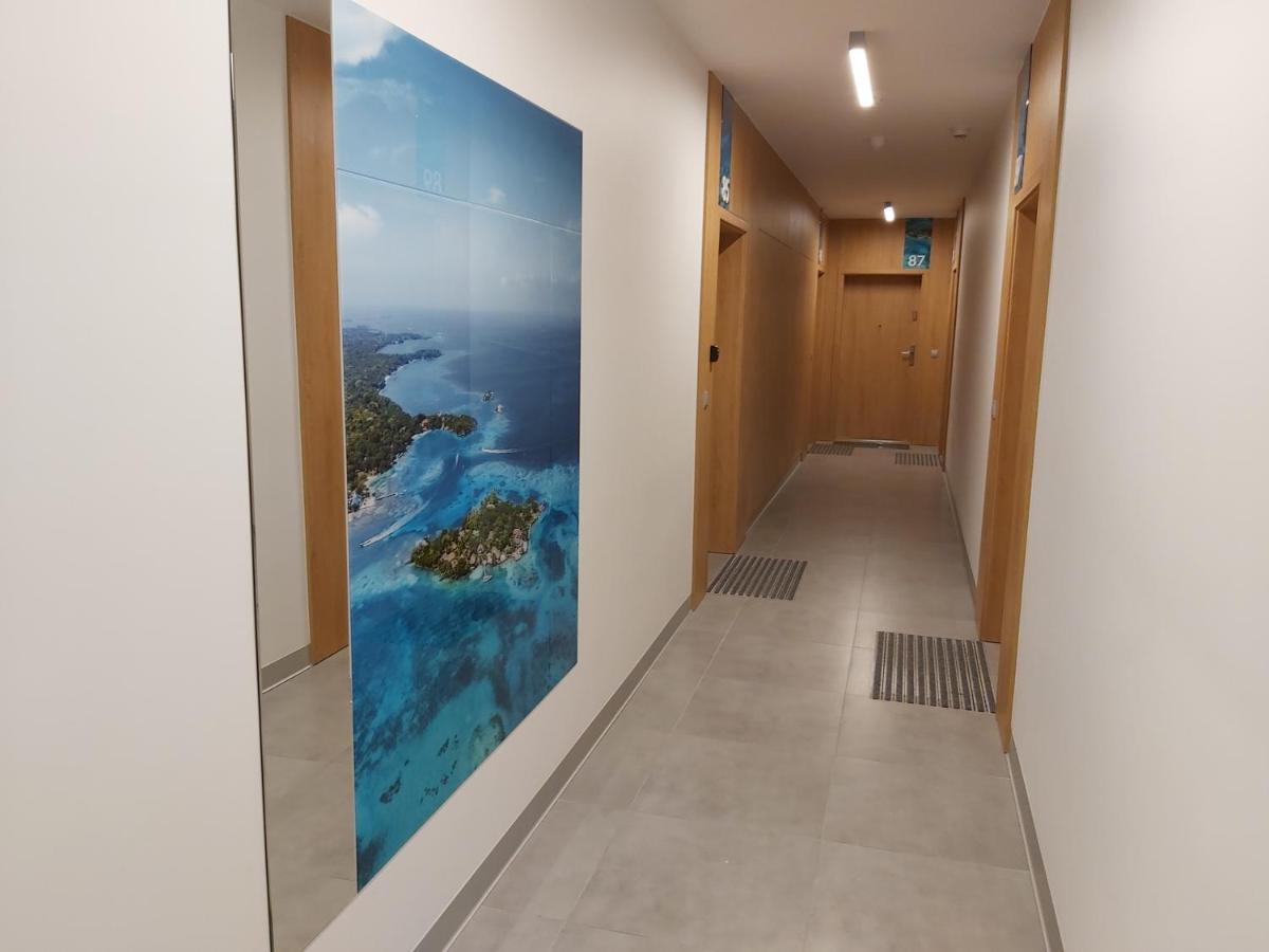 Spectrum Super Vip Free Parking Гданьск Экстерьер фото